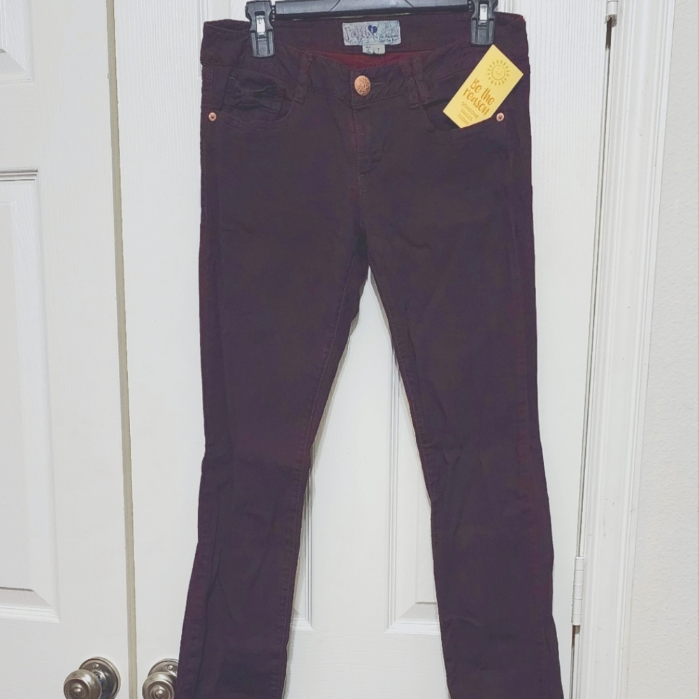 JOLT Red Denim Washed Skinny Jeans in Size 7